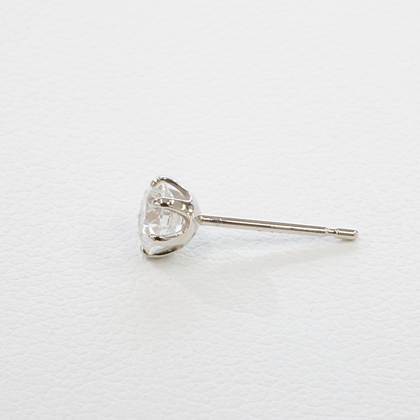 プラチナ ダイヤ ひと粒ジュエリー ペンダント0.3ct/ピアス0.6ct 合計0.9ct セット商品
